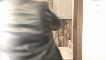 Roxanne Miller - Pee compilation