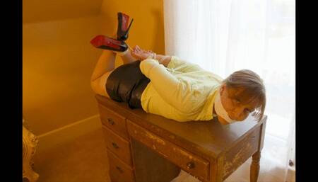 OFFICE GIRL PAYS FOR LAZINESS (shorter version)