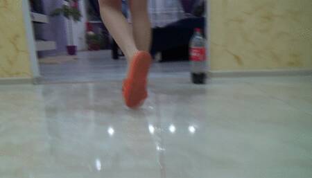 walking in flip flops