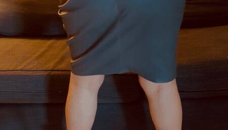 The smell and noise of ultra-luxurious leather