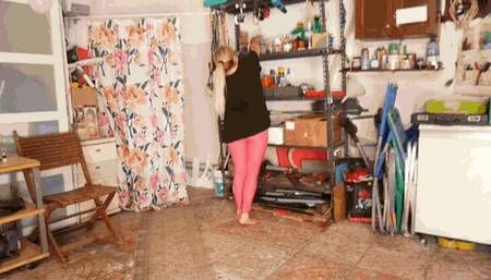 Cleaning the garage barefoot AVI (1920x1080) FHD