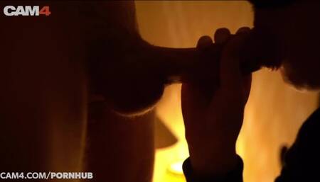 Close Up - Amateur cocksucker takes it all in her mouth very juicy on CAM4