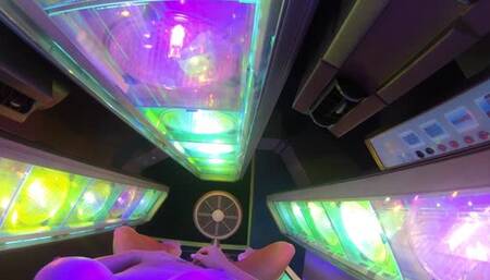 Playing in the Tanning Bed until I cum