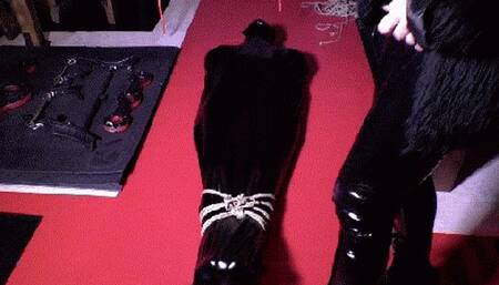 Immobilization in bondage sack_ mummy_ cbt and breath control MP4