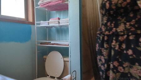 Urgent Squeezing Plops Toilet Voyeur