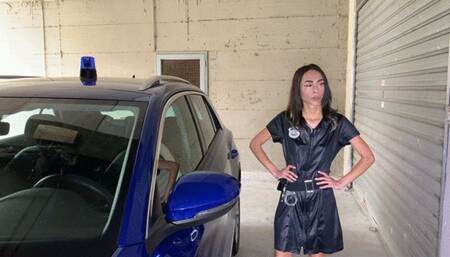 The cop Katherine and the criminal Camy