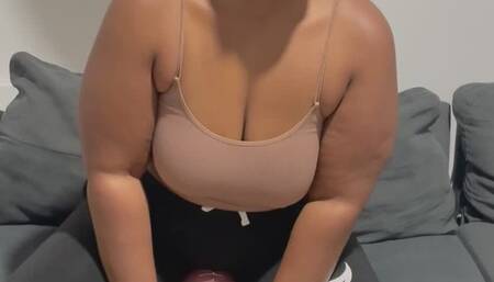 Looner Popping Heart-Shaped Balloons with Nails