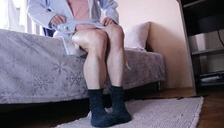 Iron Ivy, the robe, her calves, the oil