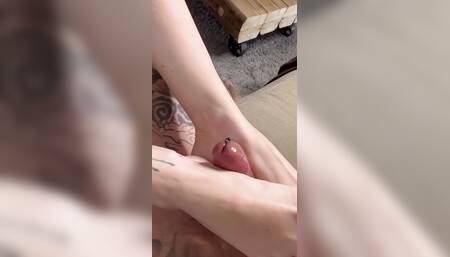 Full Video Footjob for Pierced Cock. Jerked off with his feet until he spreads his sperm dung on his feet.