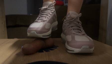 Nike air Max Genome Pink shoejob by mistress Lumy