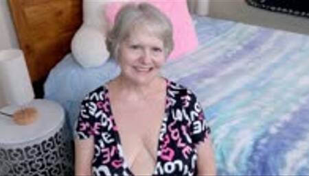 Stroke And Cum To My Pretty Face