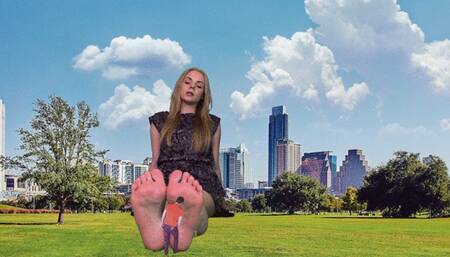 Kateryna - Giantess Clean Worship And Splash - Near City - HD 1920x1080