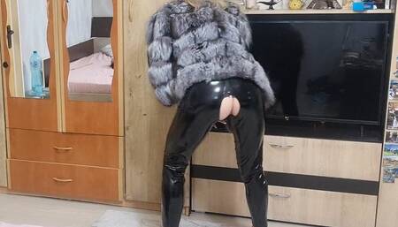 teasing you with my latex pants, high heels and fur coat