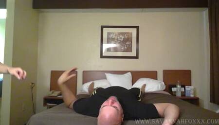 Candid fart session gets smothered in nasty wet farts