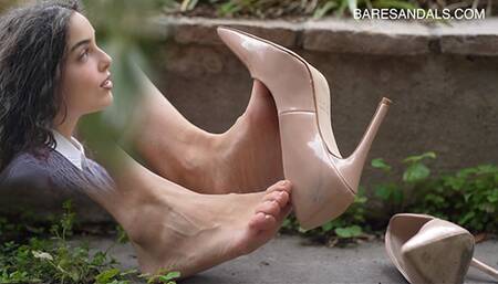 Gia dangling cream coloured high heels - video update 13509 HD
