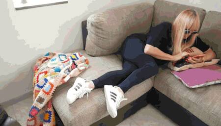 Smelly socks and sneakers Part 2 returns MP4 (1280x720) FHD