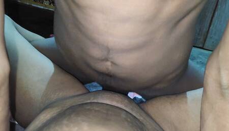 Hasband wife Sex video in Hindi
