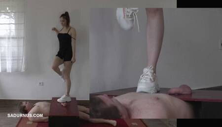 Mistress Cassy's cigarette break at the slave's happy finish A picture in a picture mp4