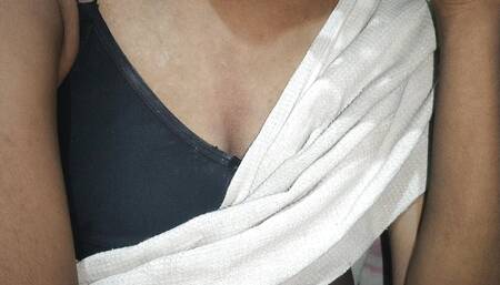 Indian Tamil Girl Breastfeeding Video part 2