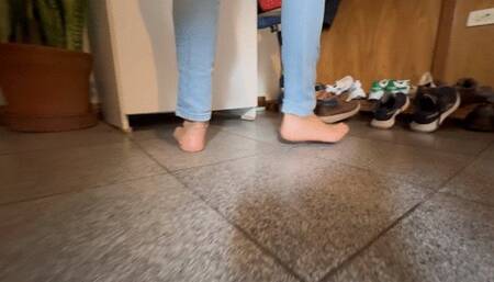 Kamila drains the battery of the Fiat Uno