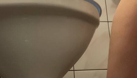 When I go to the toilet in the morning, I get rid of chocolate from my bottom