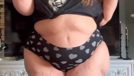 Dancing to my favourite song right now