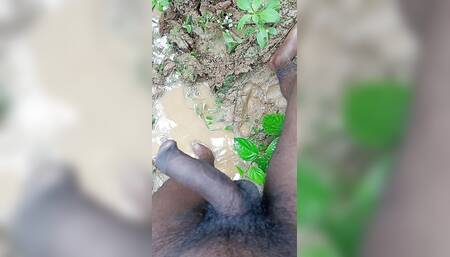 Barish Me Khaton Me Desi Boy Masturbation