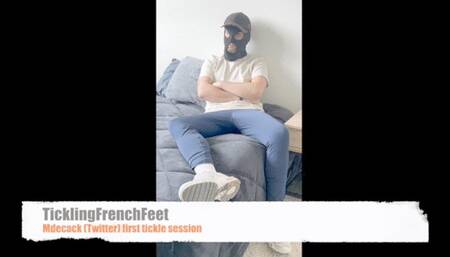 Mdecack first tickle session (mobile)