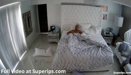 IPCAM – Busty brunette woman gets fucked in her bed