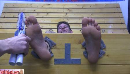 Petr Cobalt Bed Tickle HD MultiCam