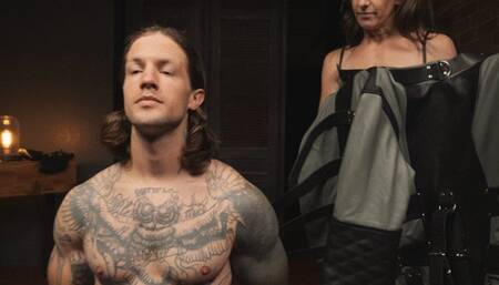 Inverted Strait Jacket Suspension