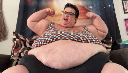 THE RETURN OF QUEEN KONG SD