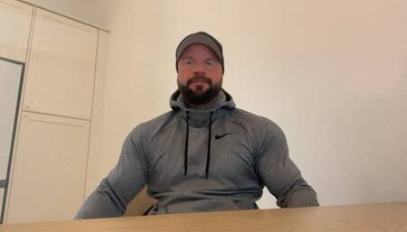 breath play countdown while you are mesmerized by daddy’s oily soles