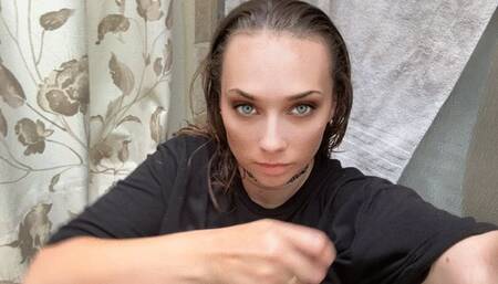 Toilet Farting at my friends house