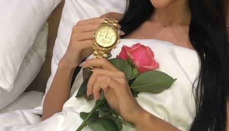 Yelena - MK8077 - Valentine's Day (vertical phone version)