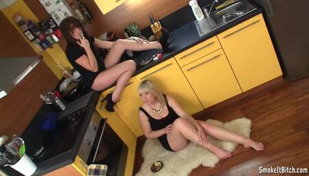 Double Smoking Bitchiesss