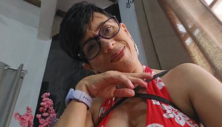 Milah Arches incredibly sexy dangling and feet JOI with two of her favorite mule heels