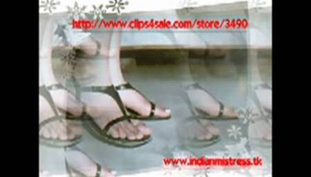 Ms Ria FS and Bouncing Butts