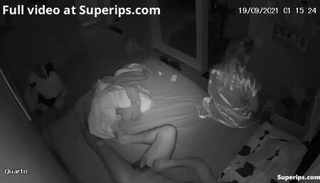 IPCAM – Huge Brazilian woman gets fucked in her bed