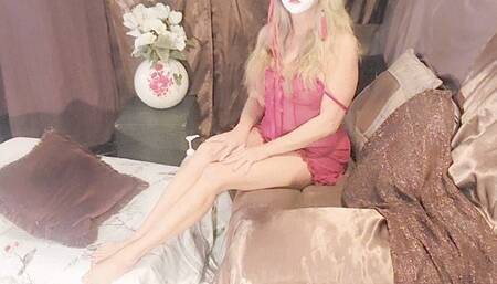 Deep anal foot fucking pleasure