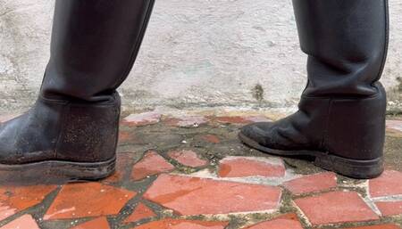 clean my riding boots by kalinda