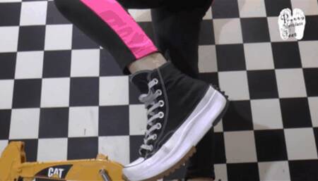 Excavator under Sneakers 2