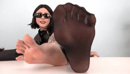 Seduced by the evil lady ( FEMDOM POV )