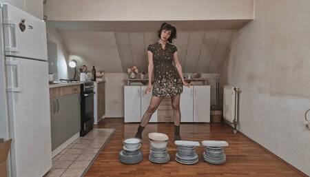 Lets Smash This Plate Set 6