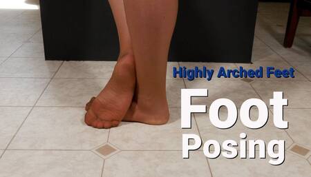Highly Arched Pantyhose Feet Wrinkled Soles Foot Pose - Kylie Jacobsx - MP4 1080p HD
