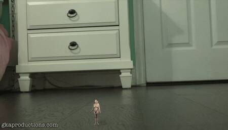 Katie Kinz Shrinks Down To The Size Of An Ant (HD 1080p MP4)