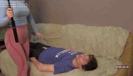 0034Reb (camera 2 ) I'm sitting on my slave, my mouth is full of saliva, it's all for you, my slave! [4k]