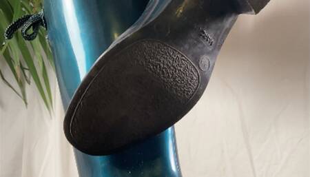 A Shoejob in rain boots - Bootjob and CBT in heeled Marc Jacob rubber boots - multi - 4k