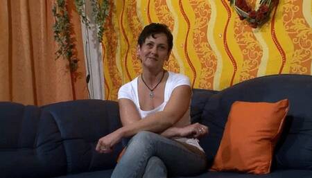 FIRST VIDEO FOR MATURE REAL HOUSEWIFE