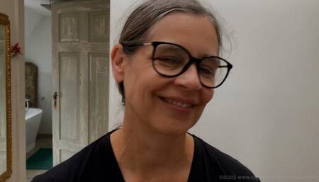 Training with the resistance band (2023) (MP4)